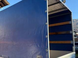 Blauer Planenaufbau + Alu-Spriegel - Mercedes Sprinter Pritsche (L3)