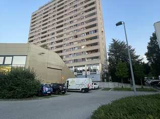 Wohnung zum WOHLFÜHLEN - umwerfender Ausblick - hell und freundlich - gutes Preis-Leistungs-Verhältnis!, 994.93 €, Immobilien-Wohnungen in Oberösterreich Wohnung zum WOHLFÜHLEN - umwerfender Ausblick - hell und freundlich - gutes Preis-Leistungs-Verhältnis!, 994.93 €, Immobilien-Wohnungen in Oberösterreich