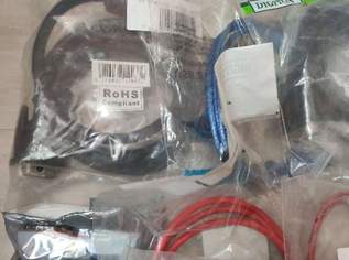 Konvolut diverse PC Kabel und Adapter, mindestens 70 Stück